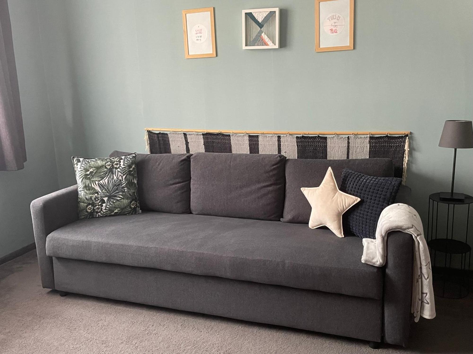 Lujzi Apartman Eger Exteriör bild